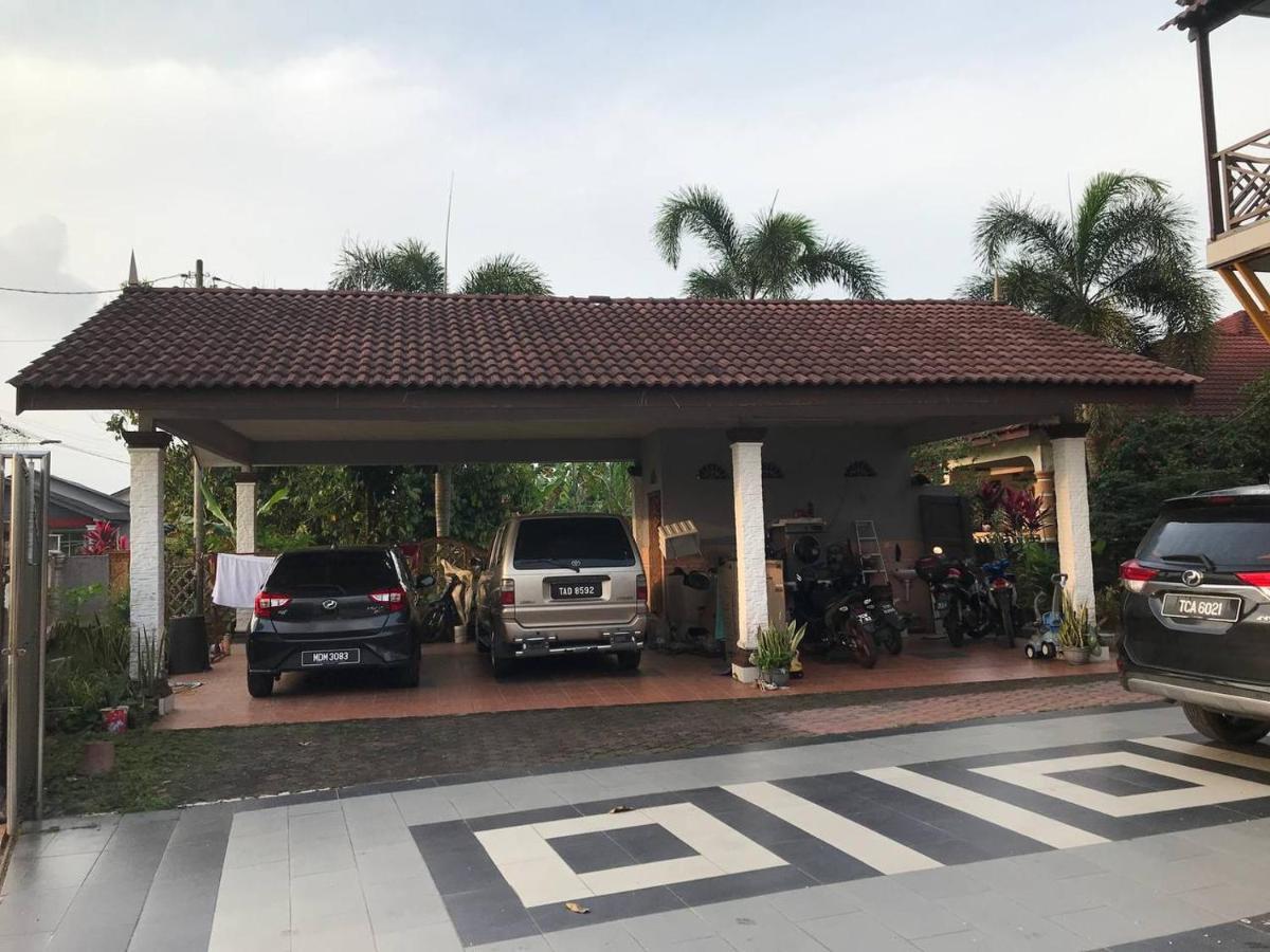 Cozy Homestay Che Yang Kuala Terengganu Ngoại thất bức ảnh